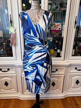 Karen Millen White And Blue Graphic Print Bodycon Dress US 8 Fits Like 6